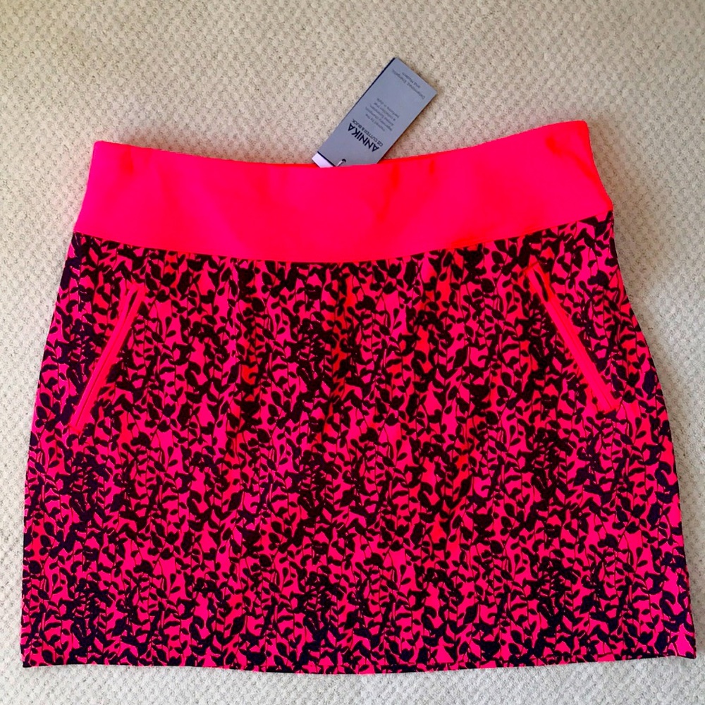 🌺 NWT Annika pull on golf skirt 🌺